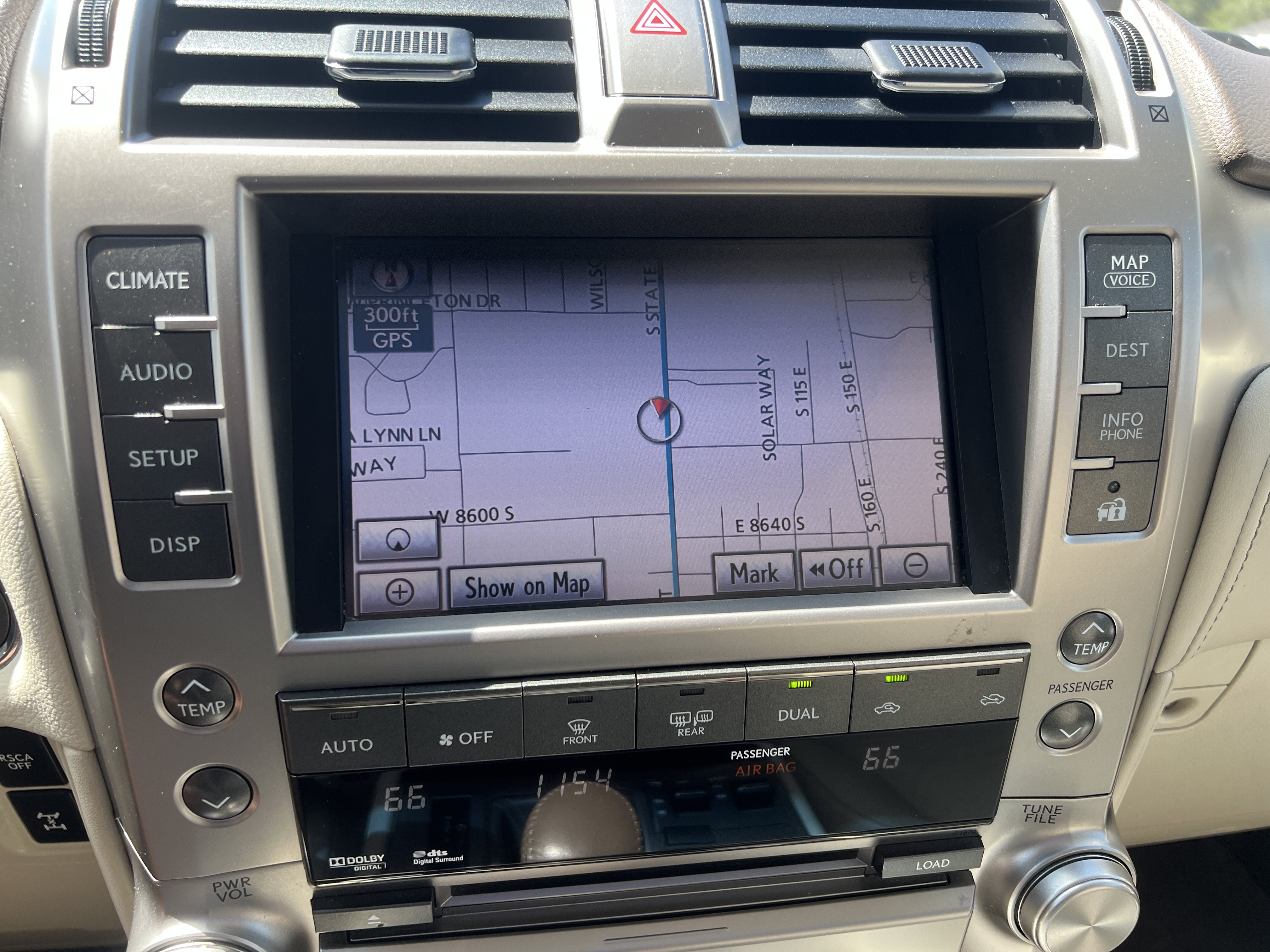 Used 2011 Lexus GX 460 w/ Convenience Pkg AWD/4WD image 12