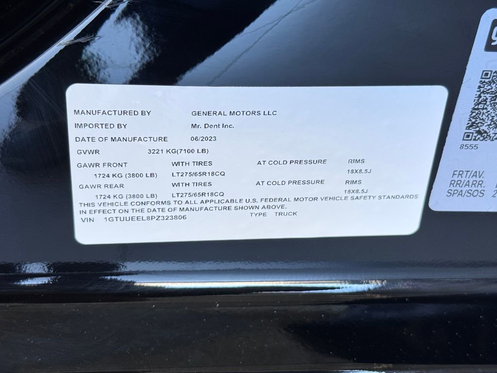 Certified 2023 GMC Sierra 1500 AT4 w/ AT4 Premium Package image 10