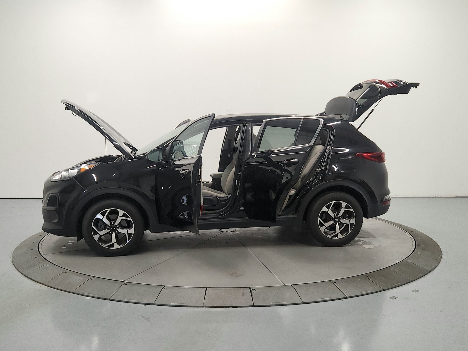 Used 2020 Kia Sportage LX FWD image 13