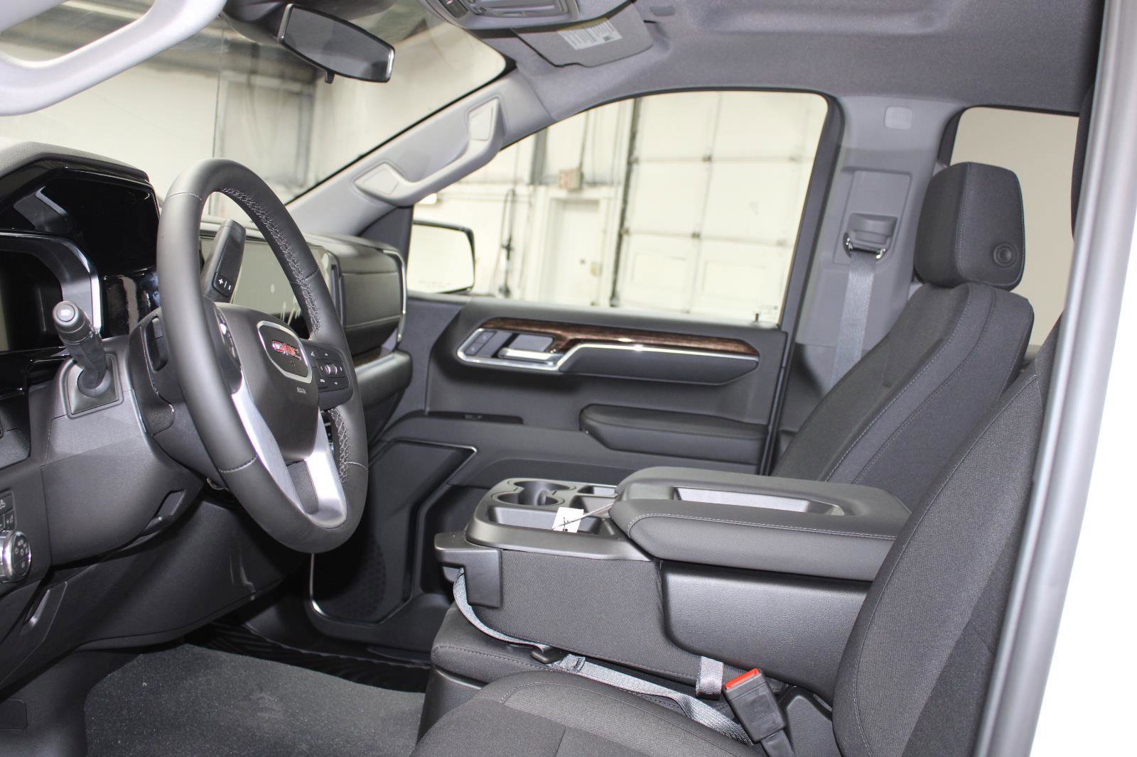 New 2026 GMC Sierra 1500 Elevation image 36