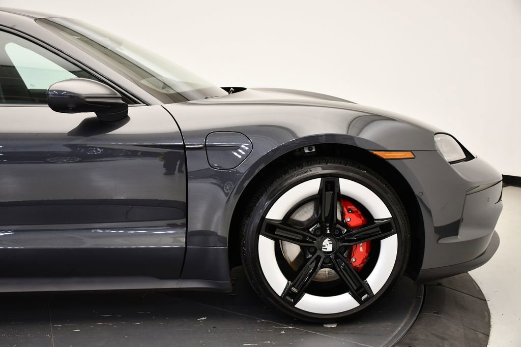 Certified 2025 Porsche Taycan 4S image 16
