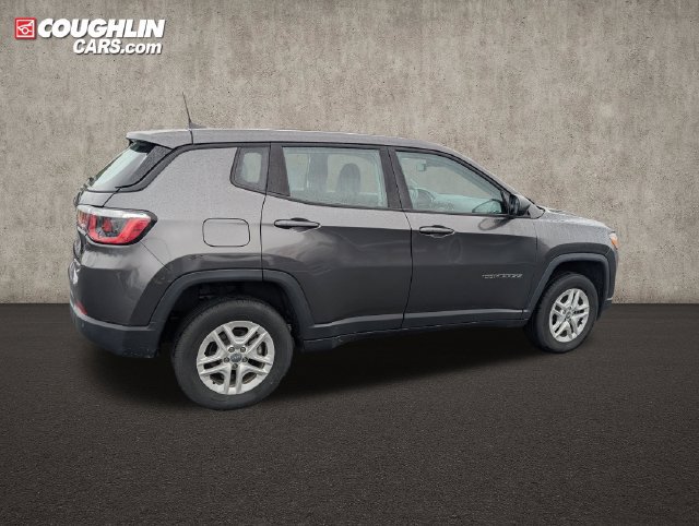 Used 2019 Jeep Compass Sport w/ Tech Group AWD/4WD image 8