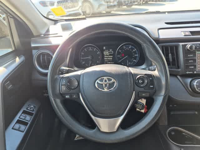 Used 2018 Toyota RAV4 LE w/ All Weather Liner Package AWD/4WD image 22