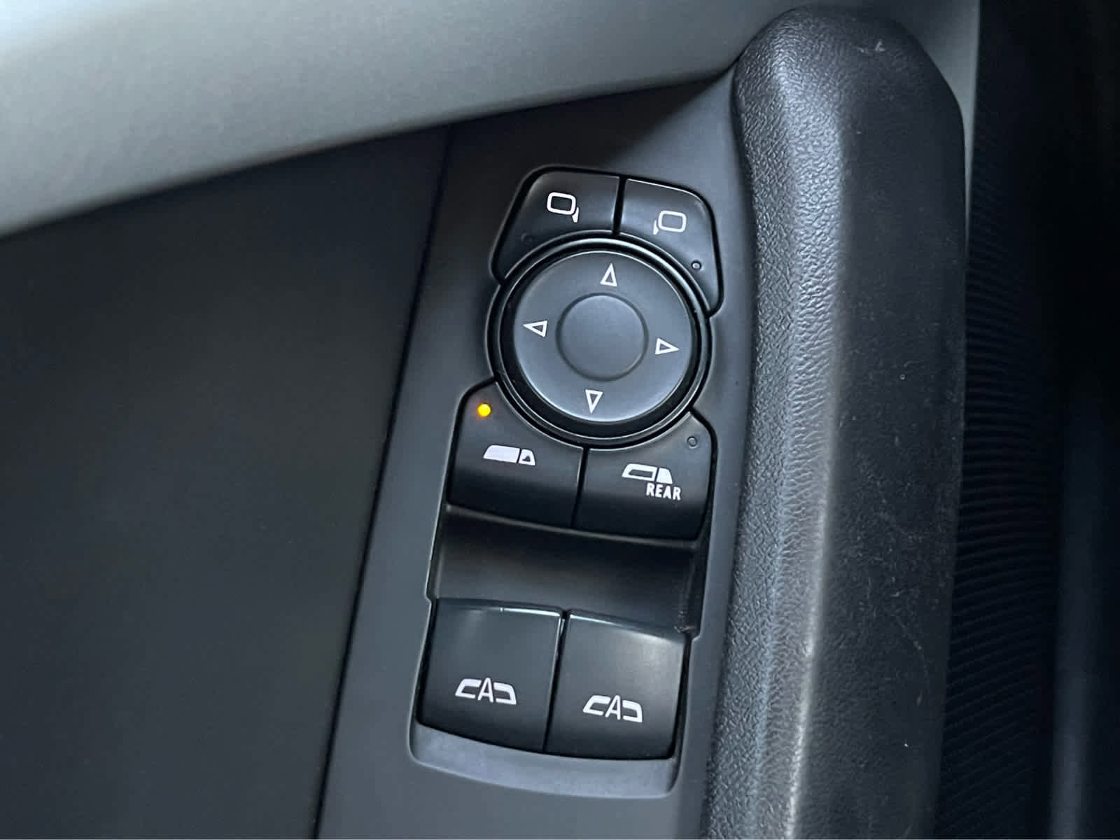 Used 2017 Chevrolet Camaro SS image 18