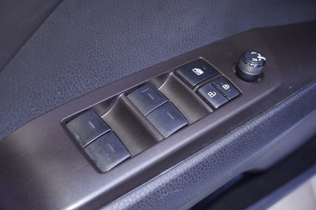 Used 2024 Toyota Camry SE w/ Cold Weather Package AWD/4WD image 13