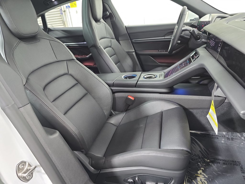 New 2026 Porsche Taycan AWD/4WD image 27