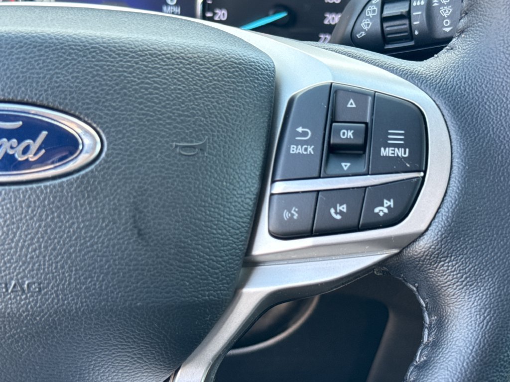 Certified 2022 Ford Explorer Limited AWD/4WD image 18