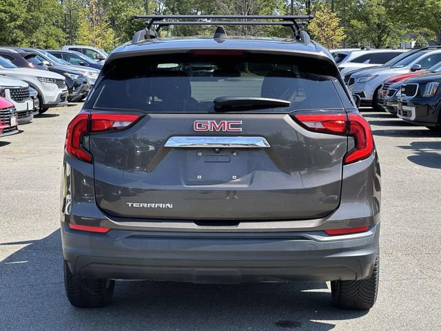 Used 2020 GMC Terrain SLE w/ Driver Convenience Package FWD image 3