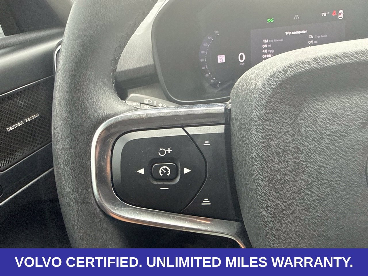 Certified 2024 Volvo XC40 B5 Ultimate w/ Protection Package Premier AWD/4WD image 27