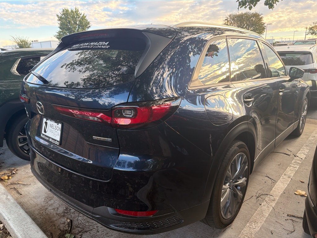 Used 2026 MAZDA CX-90 Plug-In Hybrid w/ Preferred AWD/4WD image 5