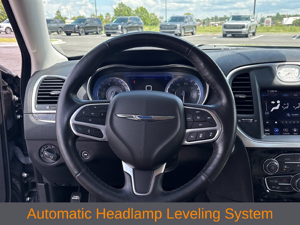 Used 2021 Chrysler 300 Touring L RWD image 14