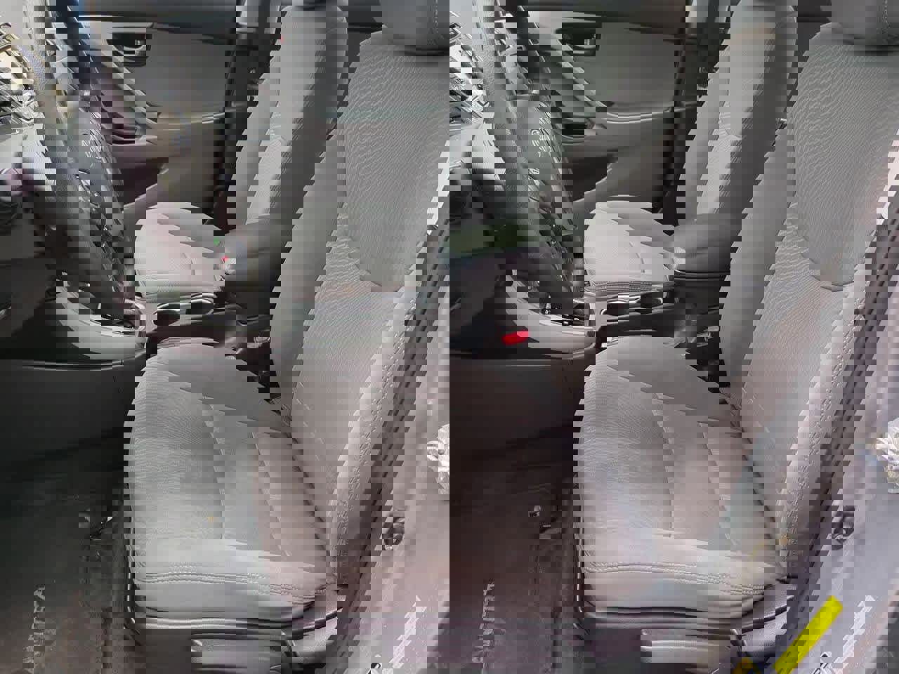 Used 2015 Hyundai Elantra SE w/ Option Group 02 image 29