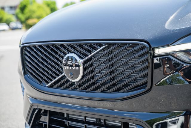 New 2026 Volvo XC60 T8 Ultra w/ Protection Package Premier AWD/4WD image 12