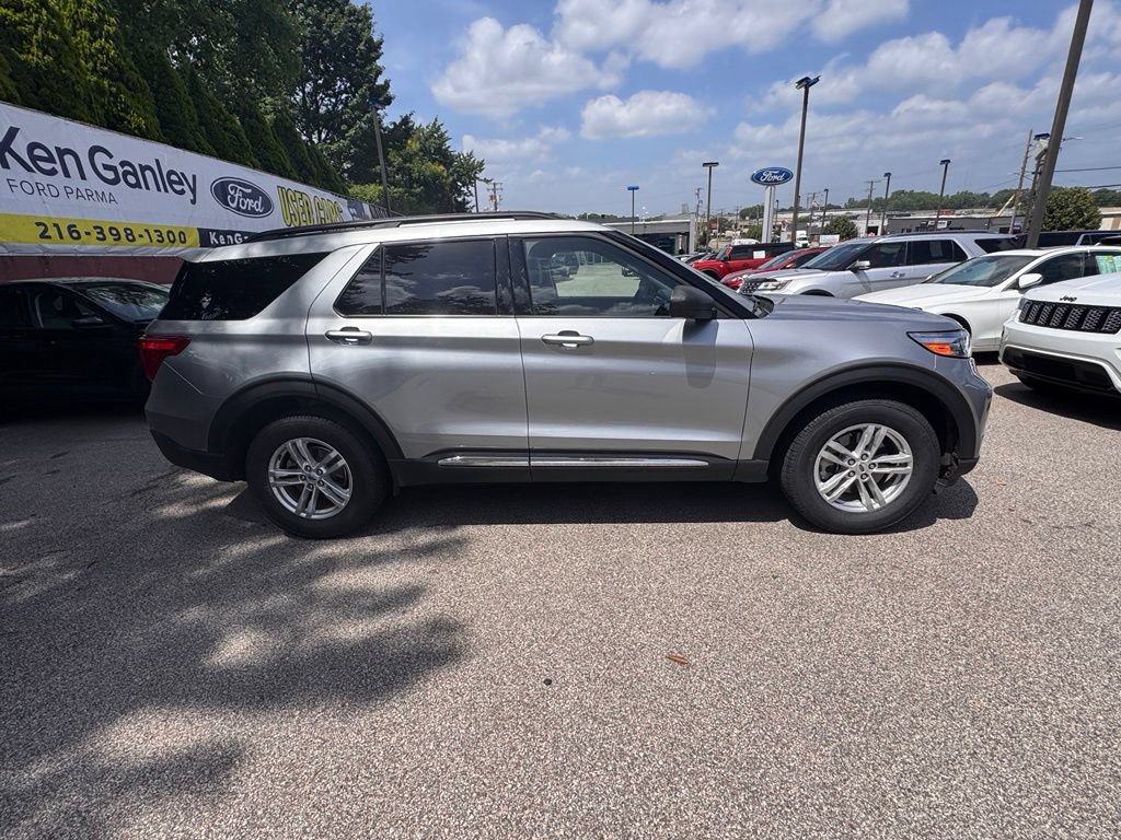 Certified 2023 Ford Explorer XLT w/ Equipment Group 202A AWD/4WD image 6