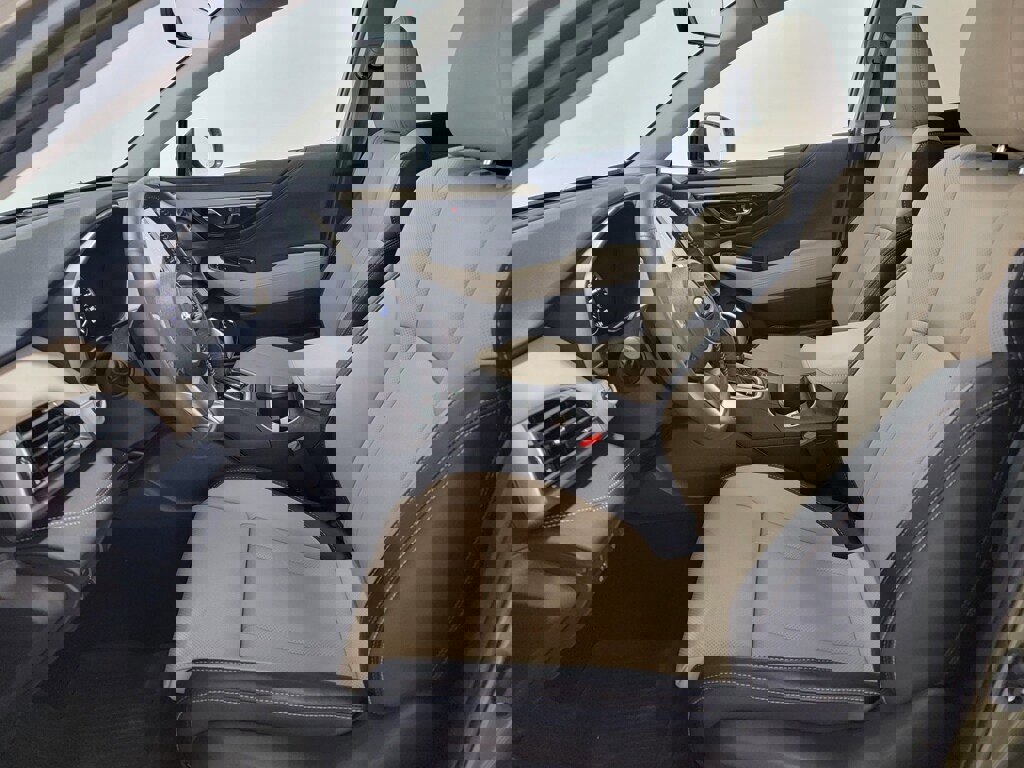 Used 2025 Subaru Outback Limited image 14