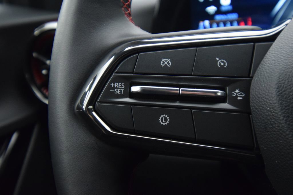 Used 2026 Chevrolet Equinox RS FWD image 39