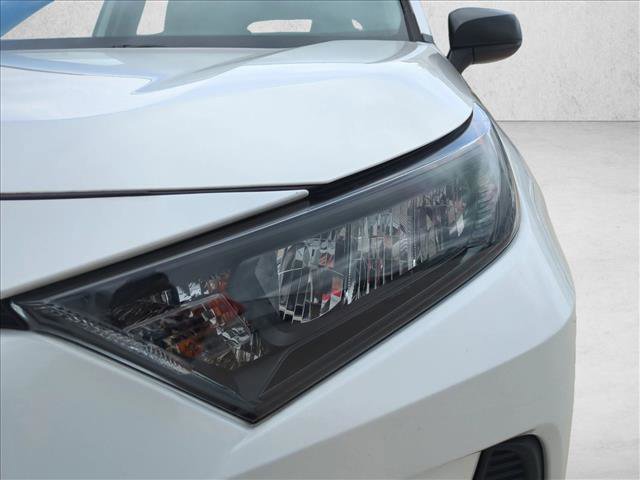 Certified 2022 Toyota RAV4 LE image 9