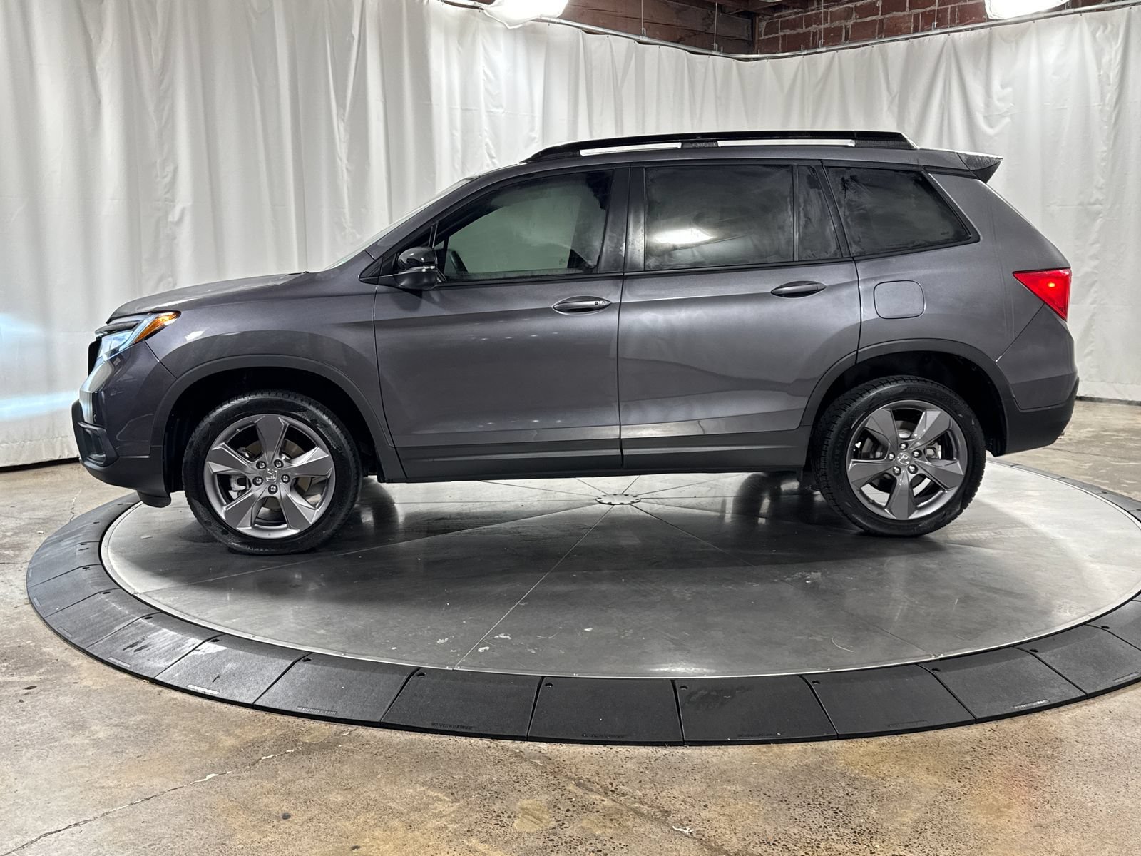 Certified 2021 Honda Passport Touring image 6