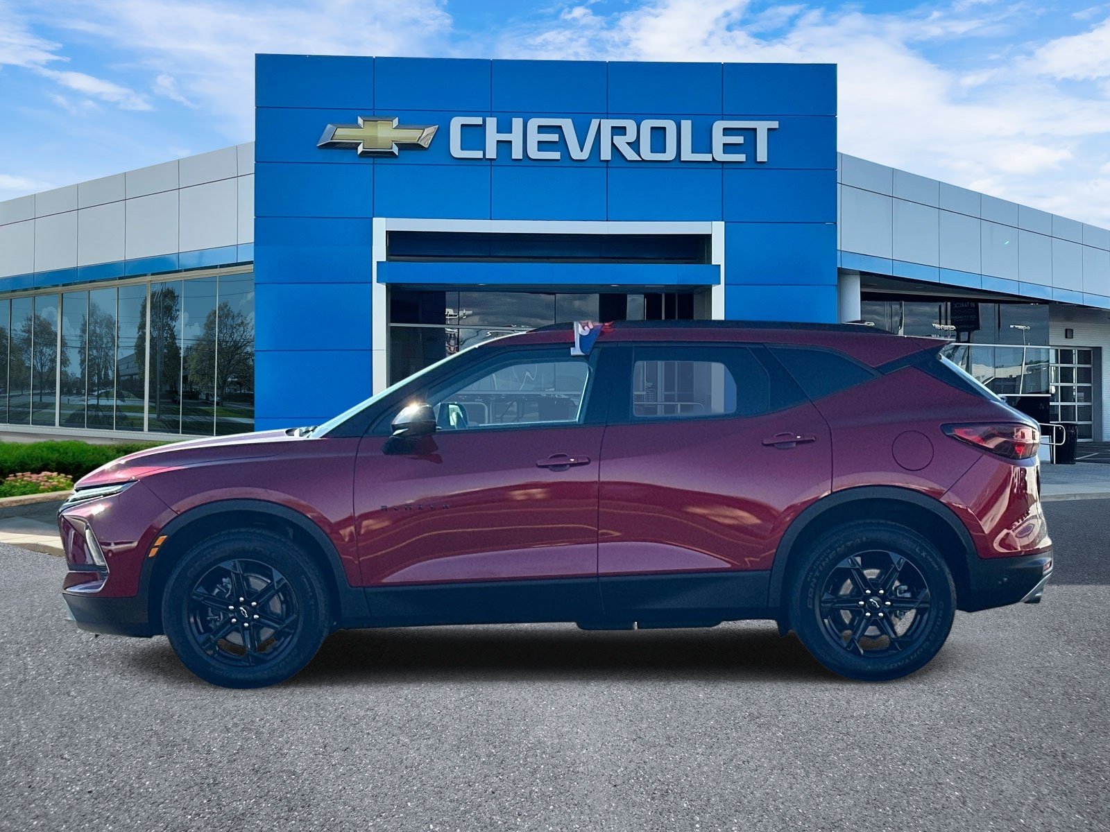 Certified 2025 Chevrolet Blazer LT w/ Convenience Package FWD image 5