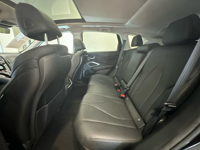Used 2024 Acura RDX SH-AWD image 15