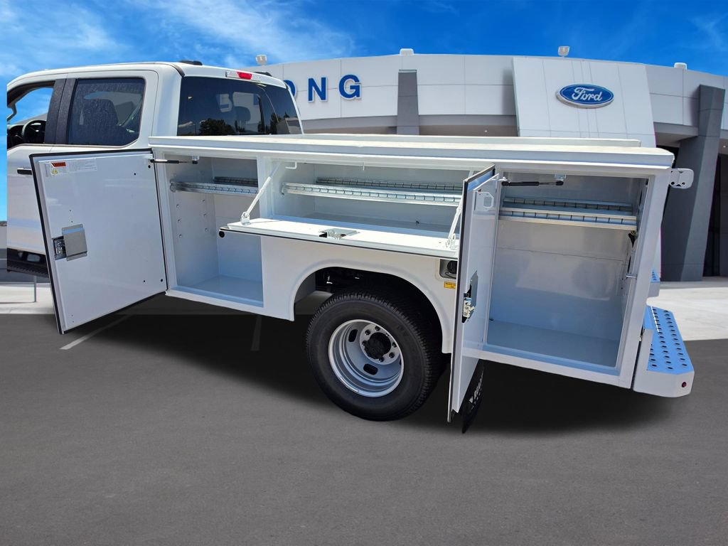 New 2026 Ford F350 XL w/ XL Chrome Package AWD/4WD image 15