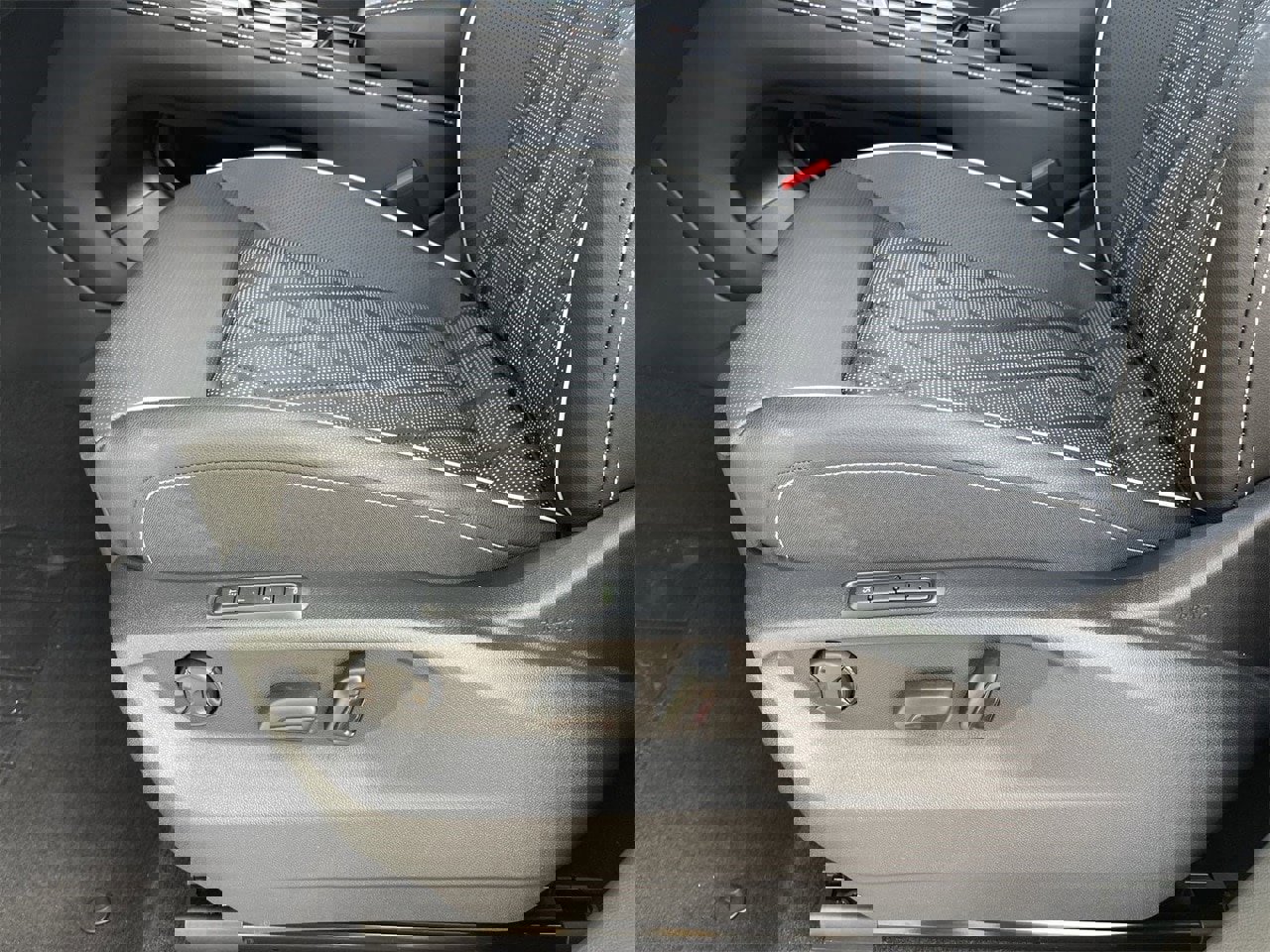 New 2026 Volkswagen Atlas SEL Premium R-Line image 16