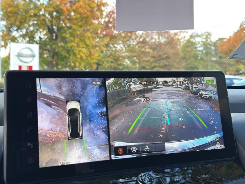 New 2026 Nissan Rogue Platinum image 26