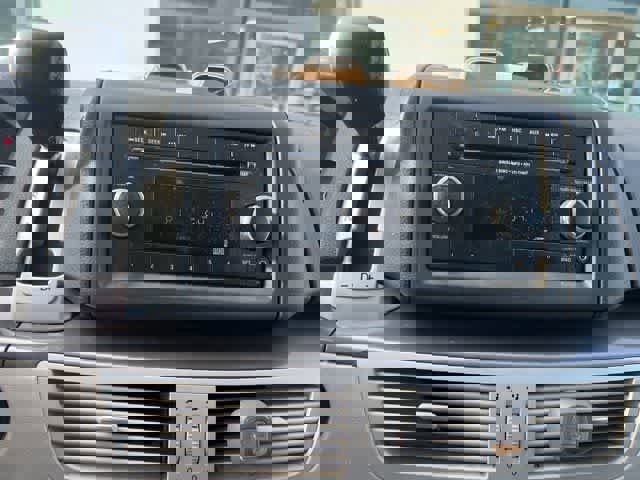 Used 2013 Volkswagen Routan S image 18