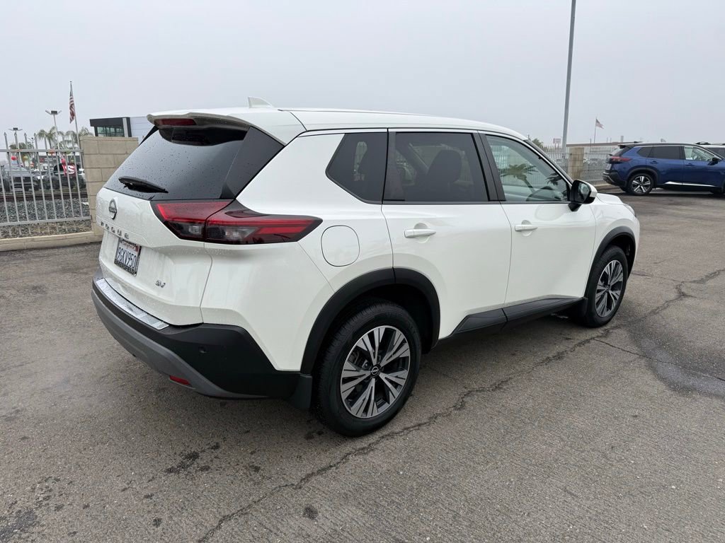 Certified 2023 Nissan Rogue SV image 6