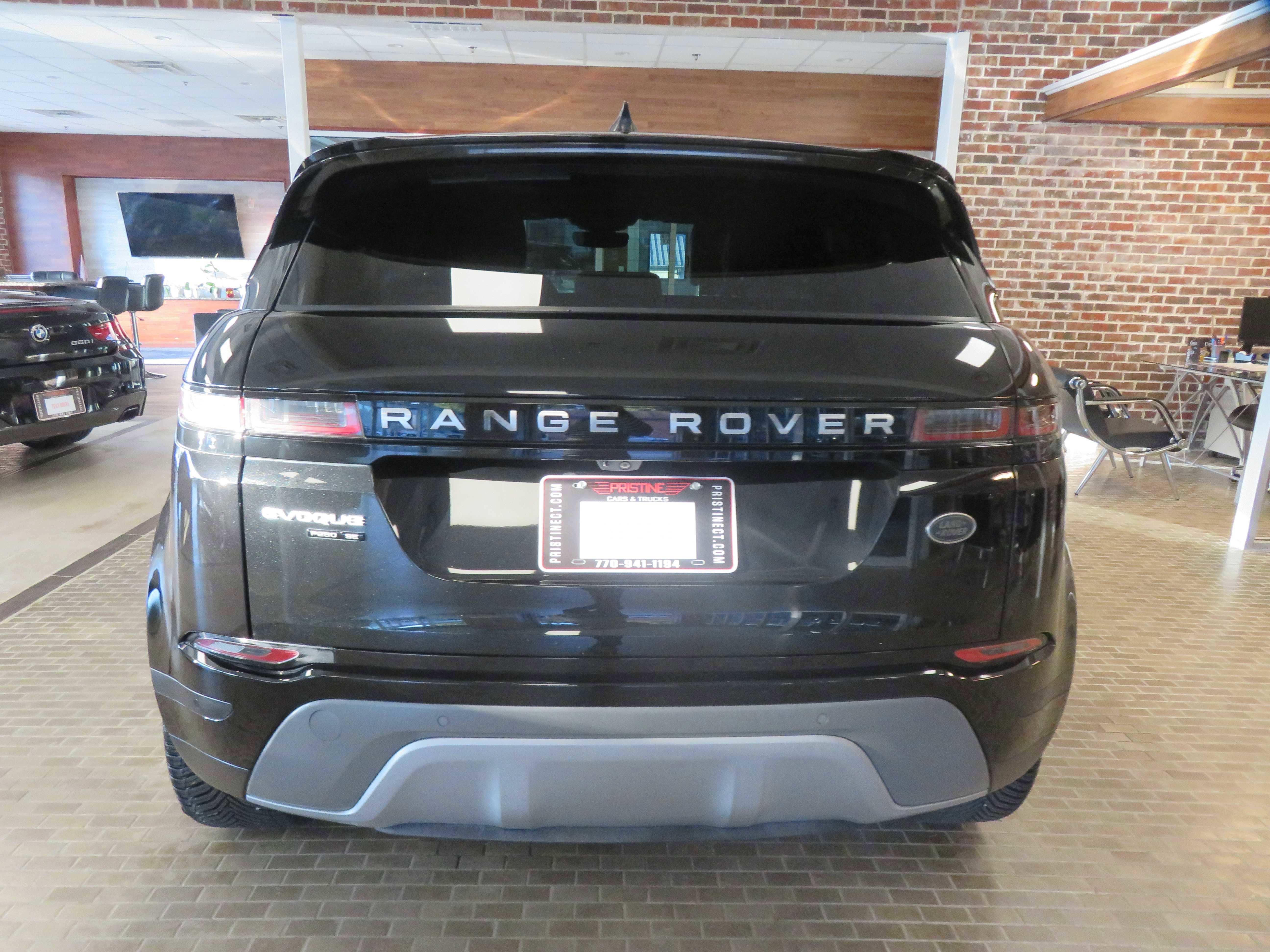 Used 2020 Land Rover Range Rover Evoque SE image 5