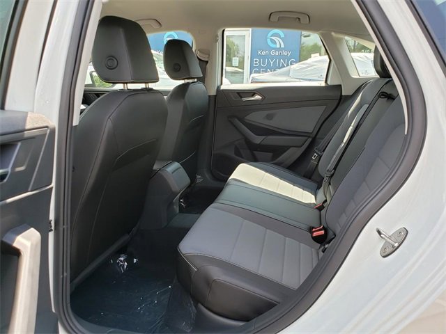 New 2025 Volkswagen Jetta SE image 7