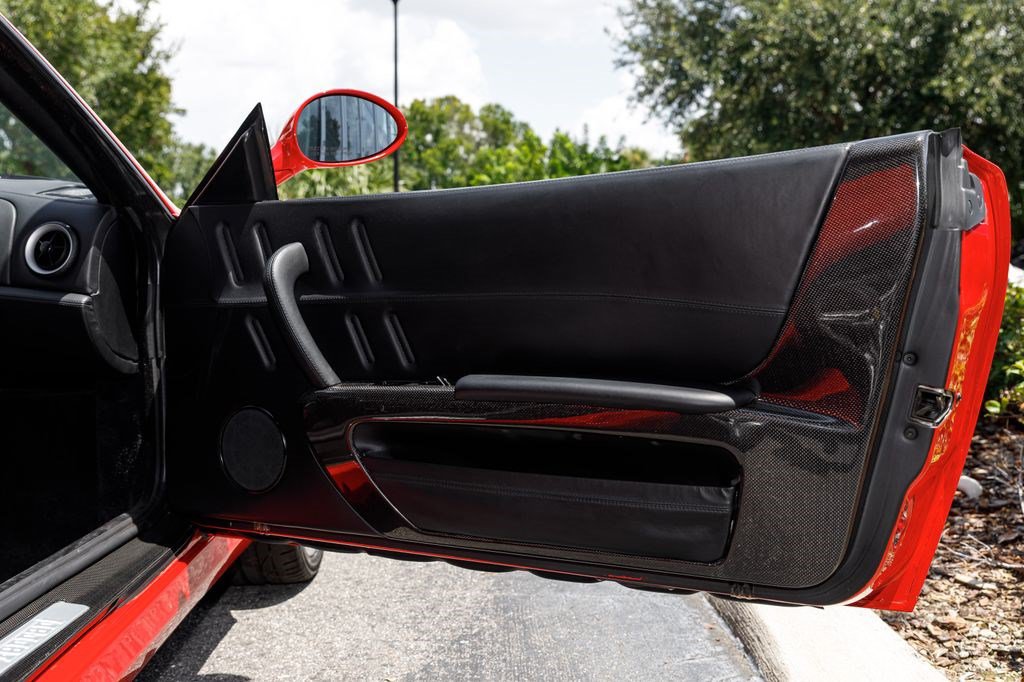 Used 2005 Ferrari 575M Maranello Superamerica RWD image 17