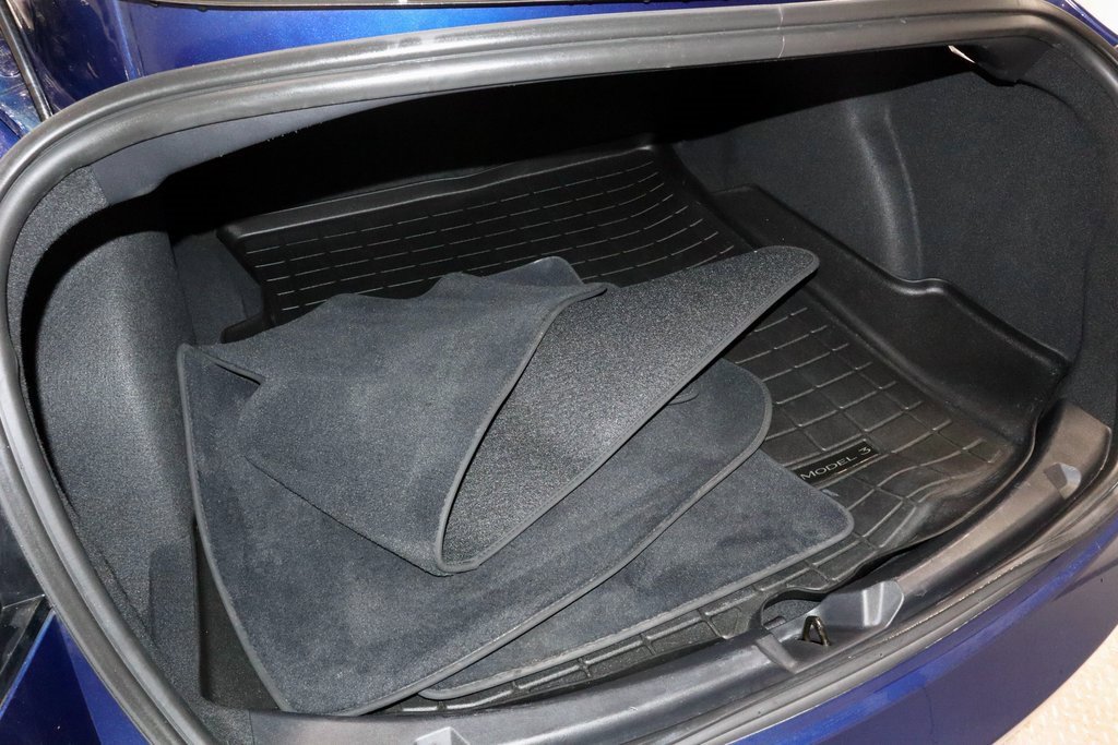 Used 2018 Tesla Model 3 Long Range image 17