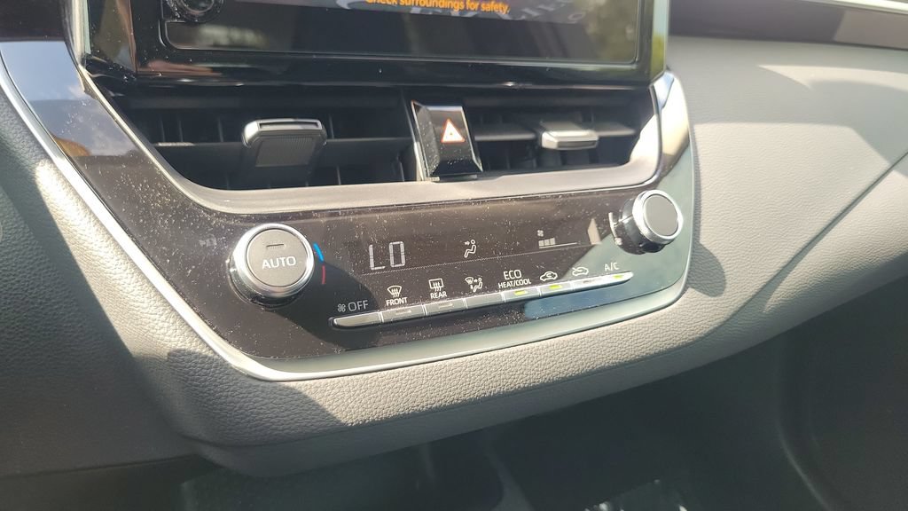 Certified 2025 Toyota Corolla LE FWD image 18