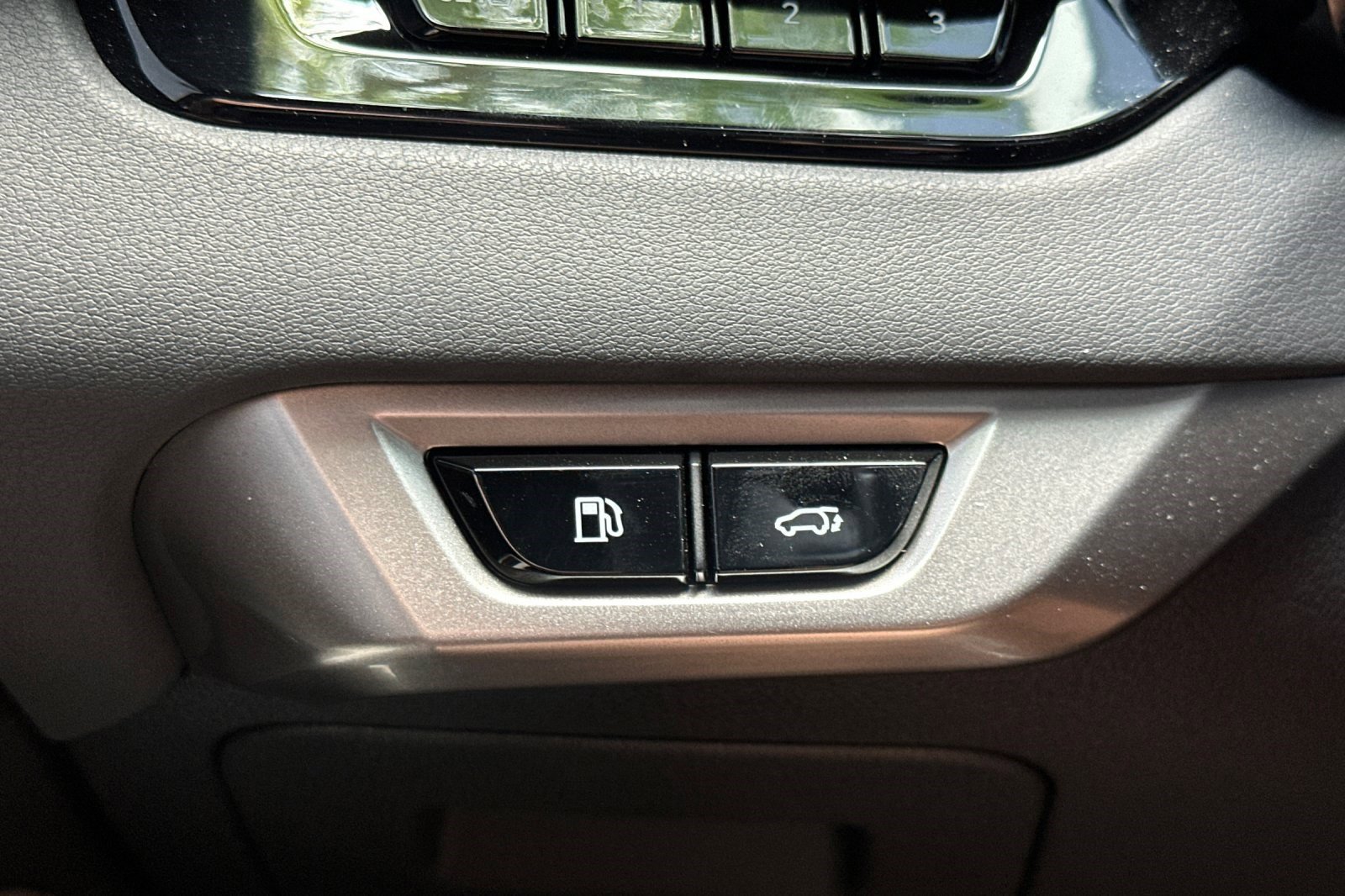 Used 2026 Lexus RX 350h w/ Convenience Package AWD/4WD image 35