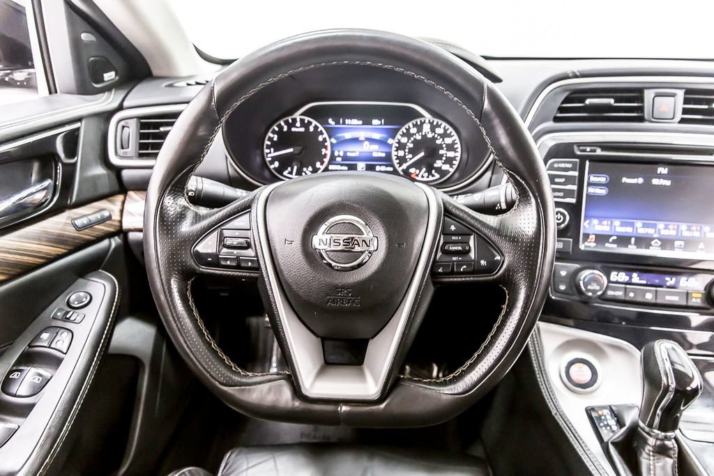 Used 2017 Nissan Maxima Platinum w/ Medallion Package FWD image 21