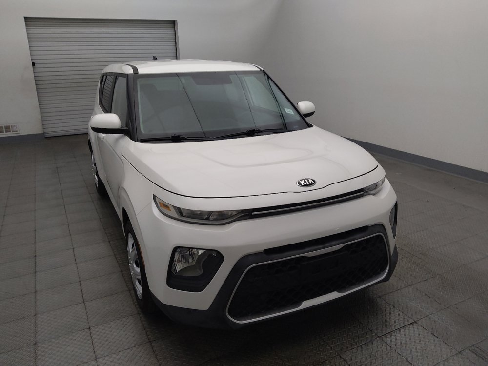 Used 2021 Kia Soul LX FWD image 14