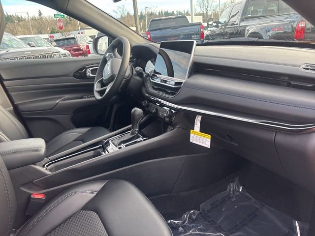 New 2026 Jeep Compass Latitude AWD/4WD image 8