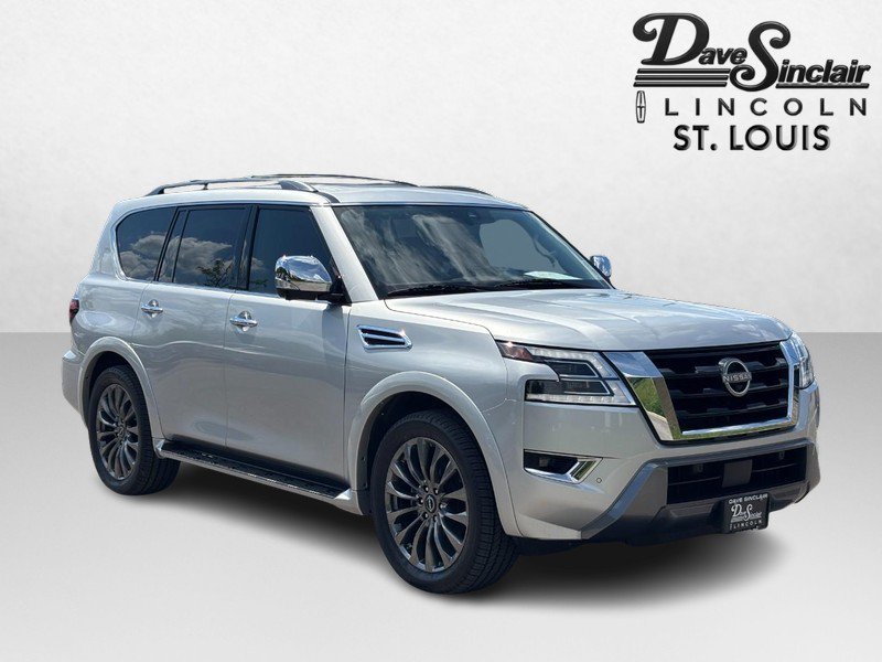 Used 2023 Nissan Armada Platinum w/ Captain's Chairs Package AWD/4WD image 3