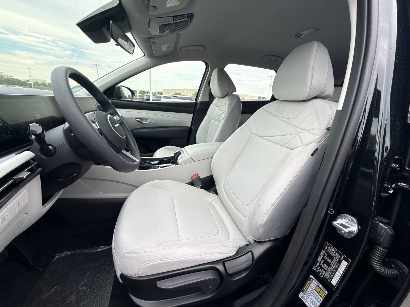 New 2026 Hyundai Tucson SE AWD/4WD image 12
