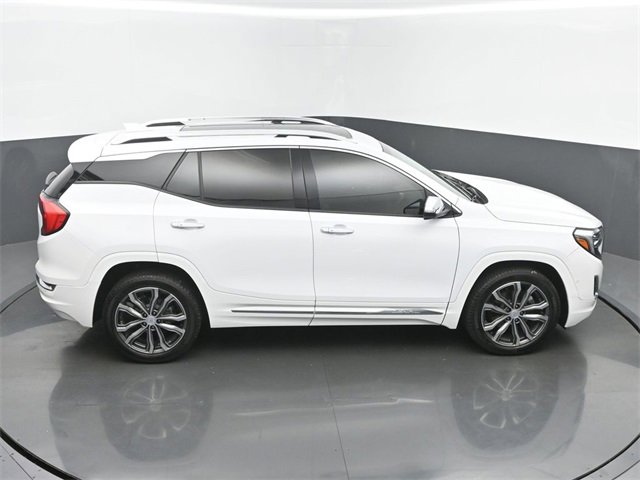 Used 2019 GMC Terrain Denali w/ Advanced Safety Package image 43