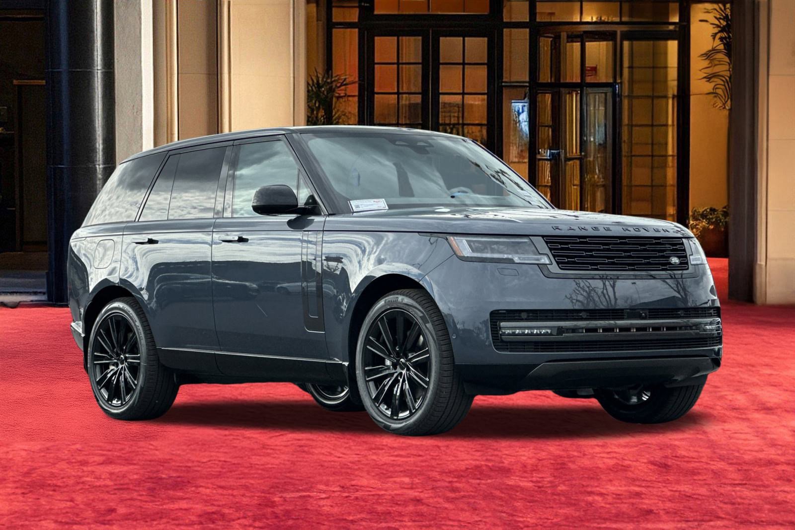New 2026 Land Rover Range Rover SE image 8