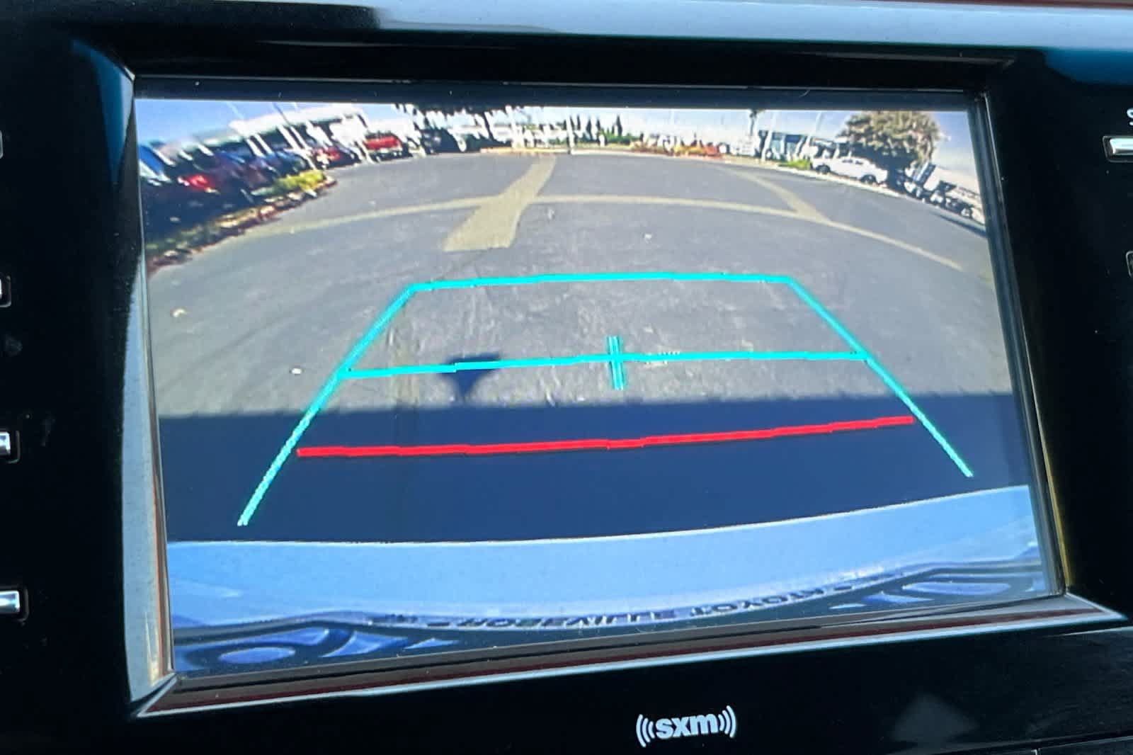 Used 2020 Toyota Camry SE w/ Carpet Mat Package FWD image 19
