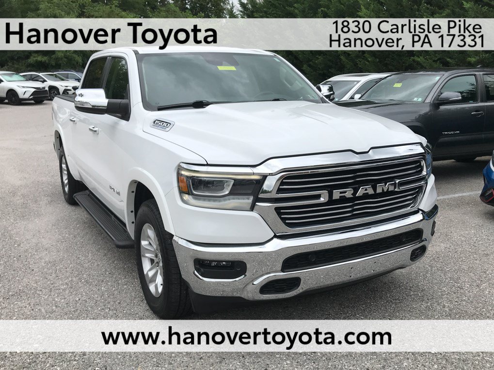 Used 2022 RAM 1500 Laramie AWD/4WD image 1