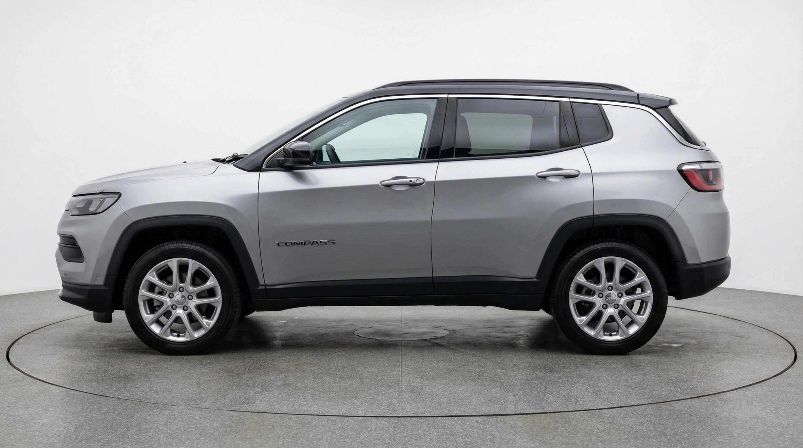 Used 2025 Jeep Compass Limited AWD/4WD image 5