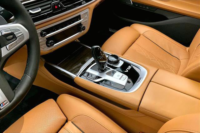 Used 2019 BMW M760i xDrive w/ Luxury Rear Seating Package image 22