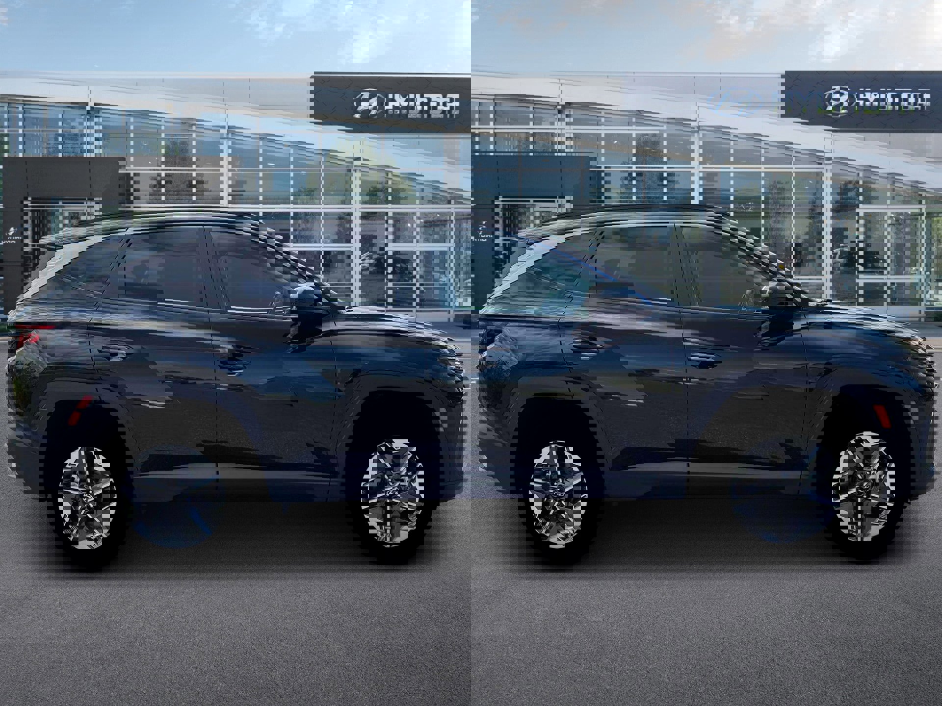 New 2026 Hyundai Tucson SEL image 9