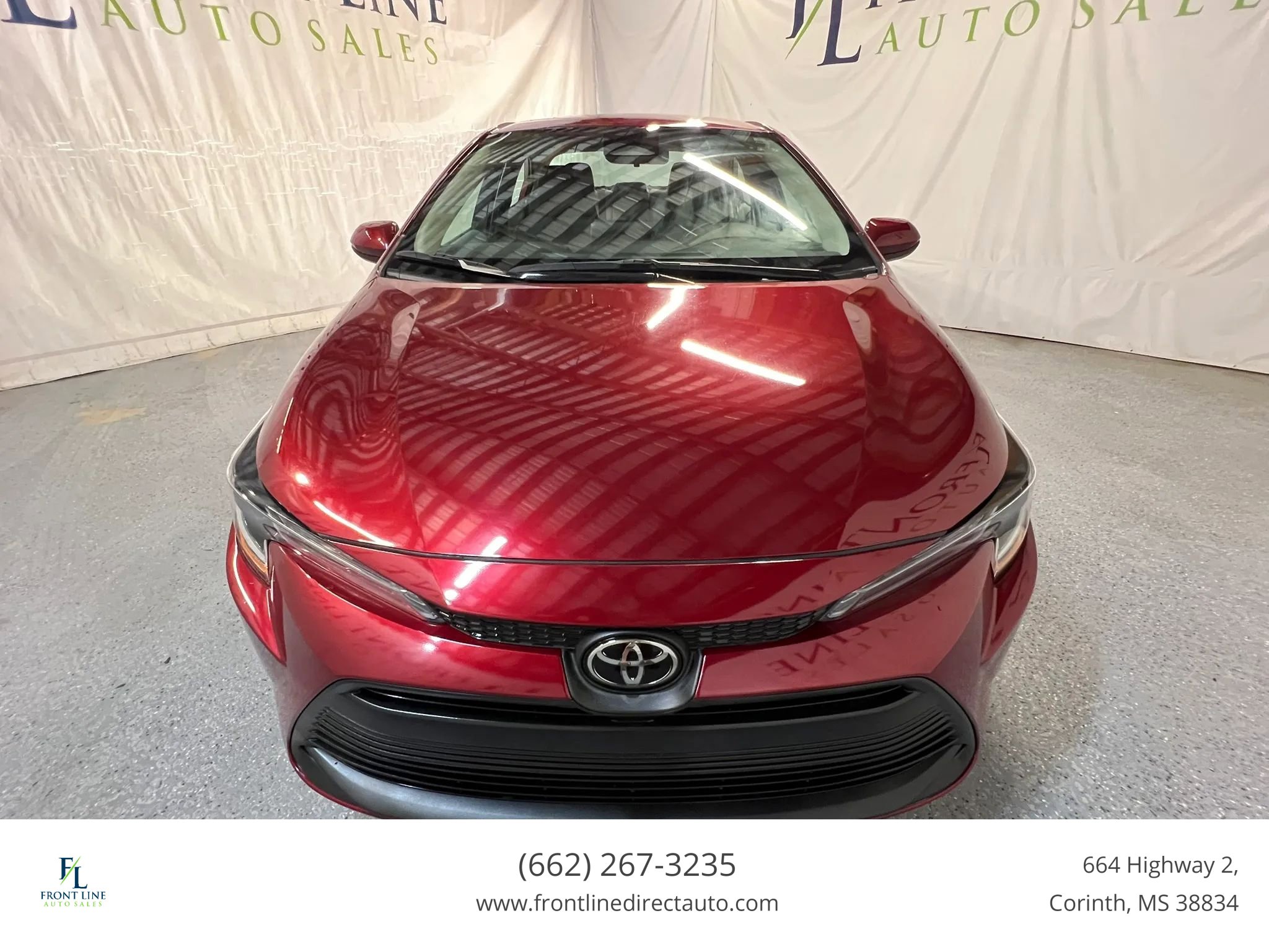 Used 2023 Toyota Corolla LE FWD image 2