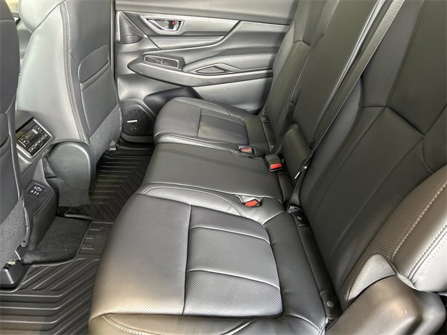New 2025 Subaru Ascent Limited image 27