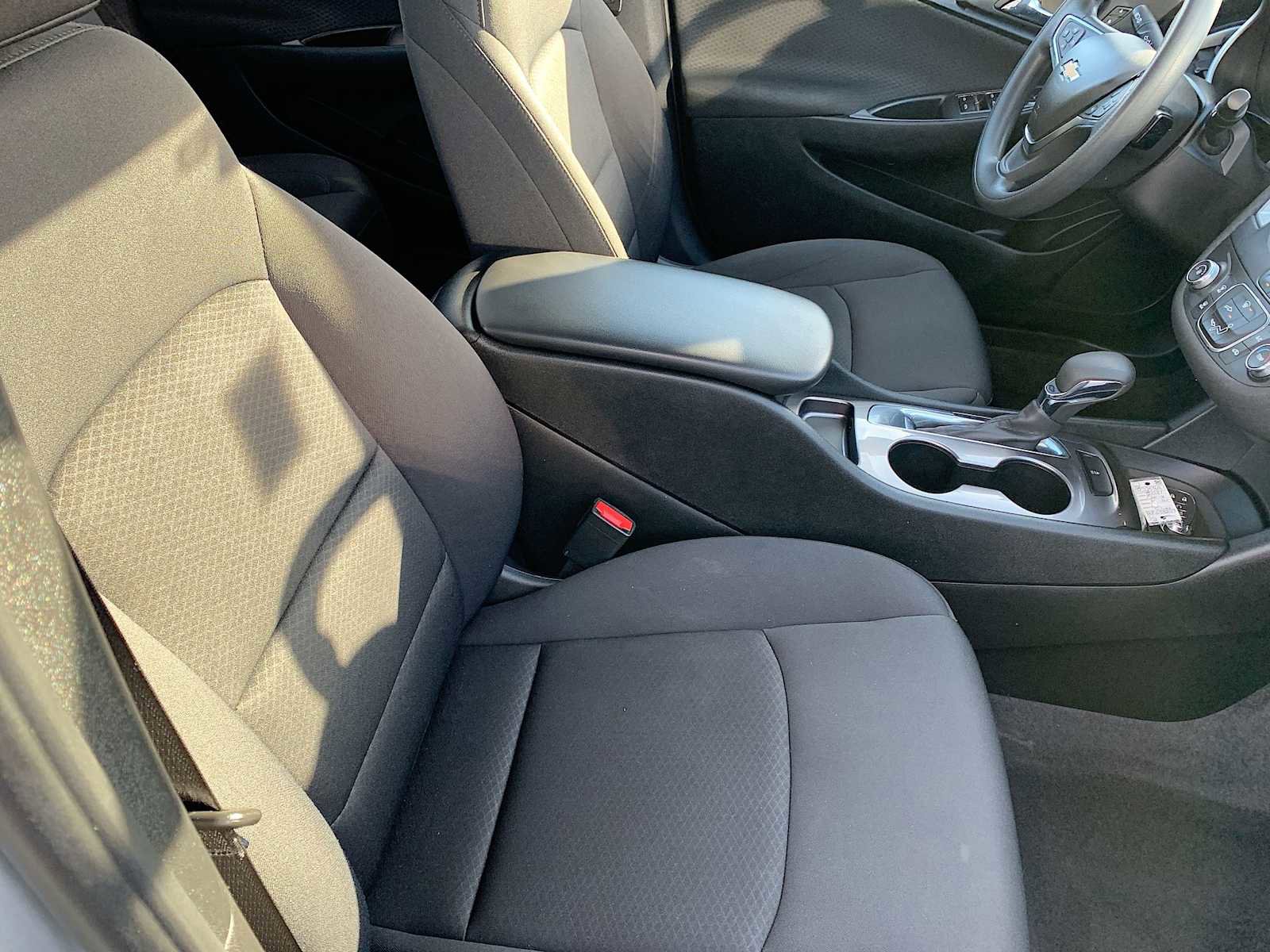 Certified 2021 Chevrolet Malibu LS image 25